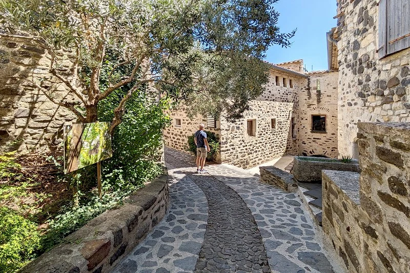 Saint-Vincent-de-Barrès