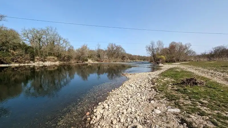 Plage du Chassezac à Grospierres