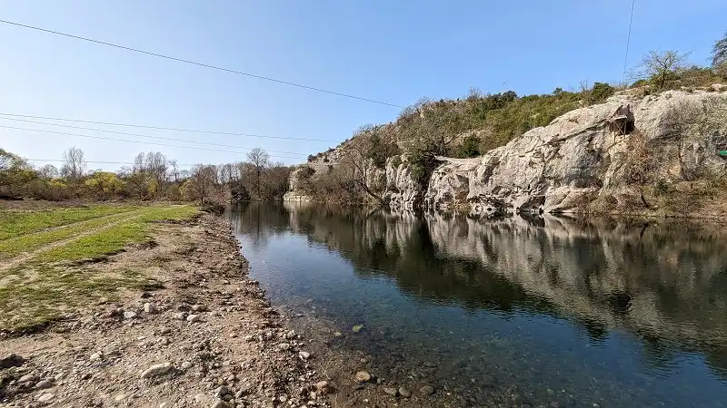 Plage du Chassezac à Grospierres