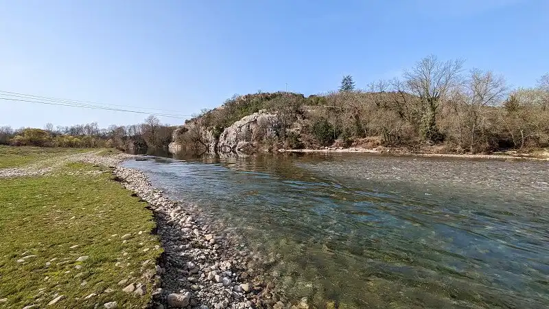 Plage du Chassezac à Grospierres