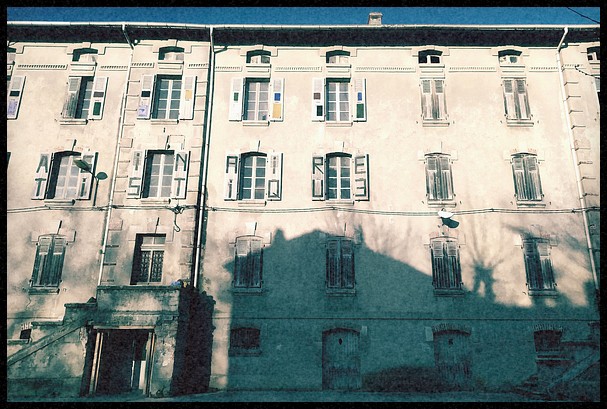 viviers cite blanche