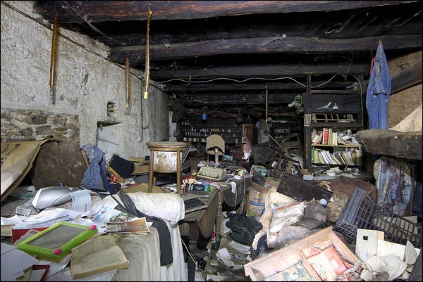 L'intérieur est terrible