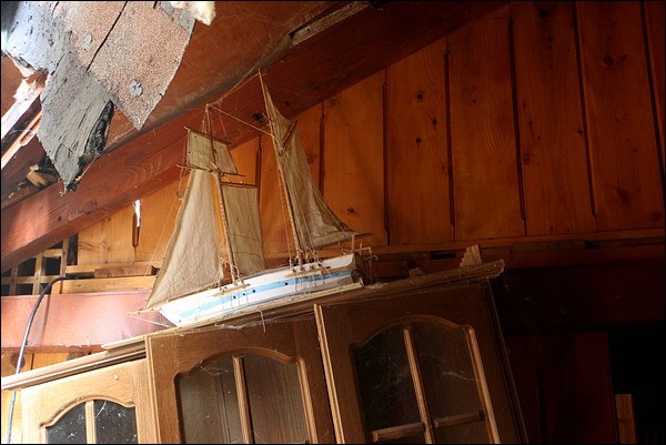 Un autre bateau