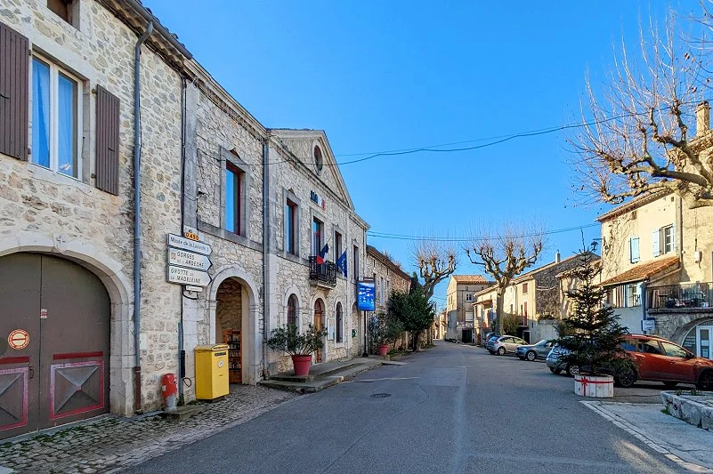 Saint-Remèze